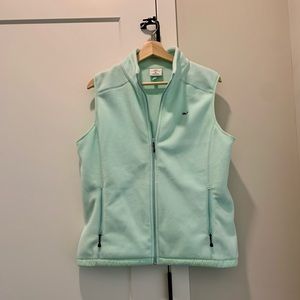 Never worn fleece, mint Vineyard Vines vest